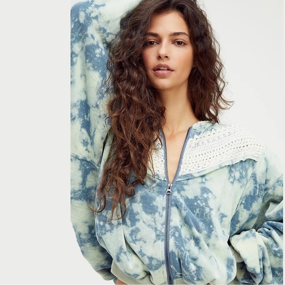 Free People Bohemian Crochet Oversized Tie Dye Full Zip Sweatshirt Bomber Jacket - Picture 4 of 16
